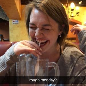 Meet your Posher, Olivia